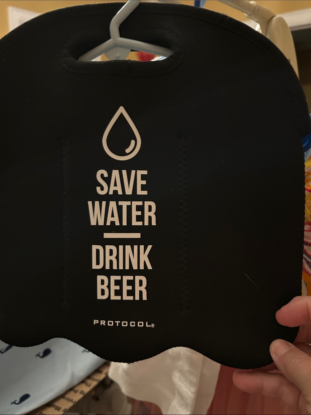 Neoprene Beer, Water Carrier. Holds 6 Bottles and keeps them Cooler insulated